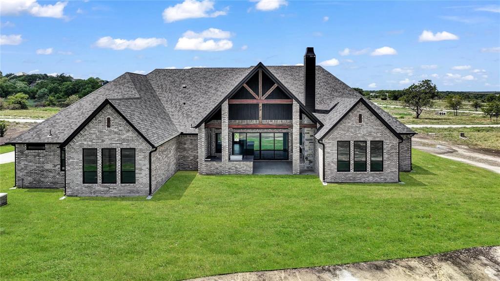 3013 Summit Drive