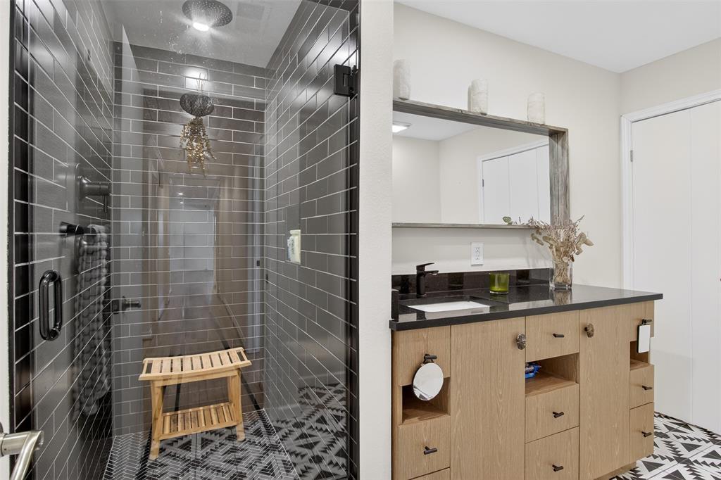 Lake Gardens Rev - Residential