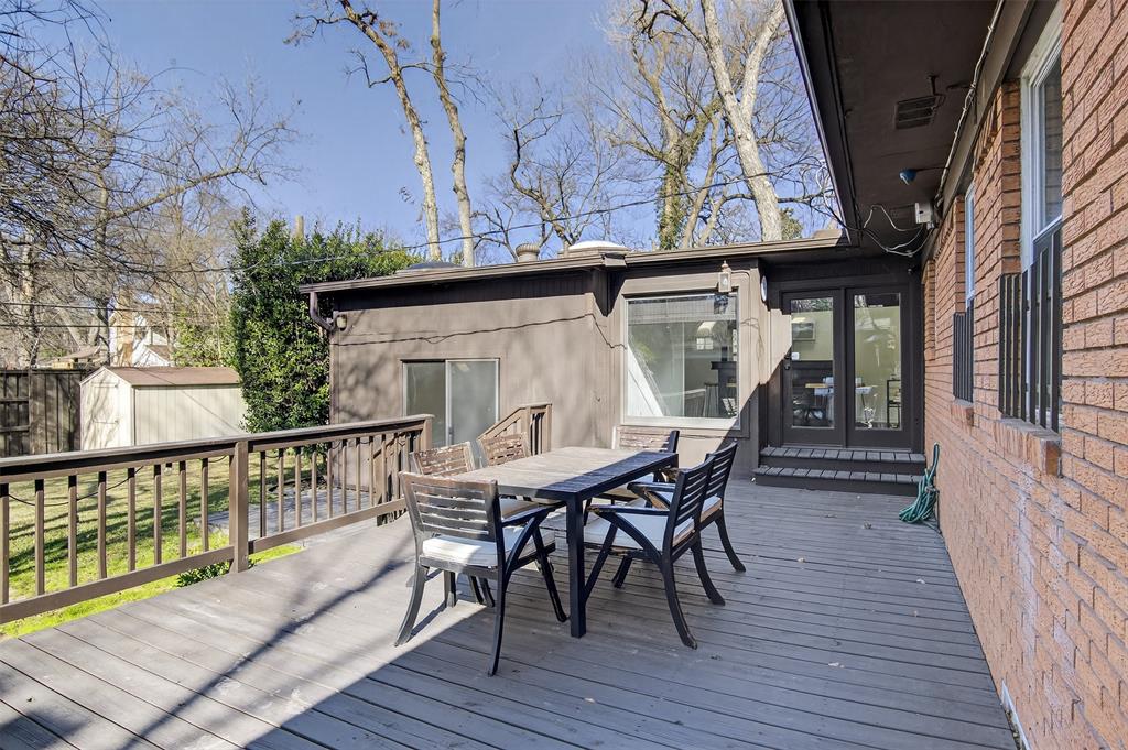 10329 Lake Garden Drive