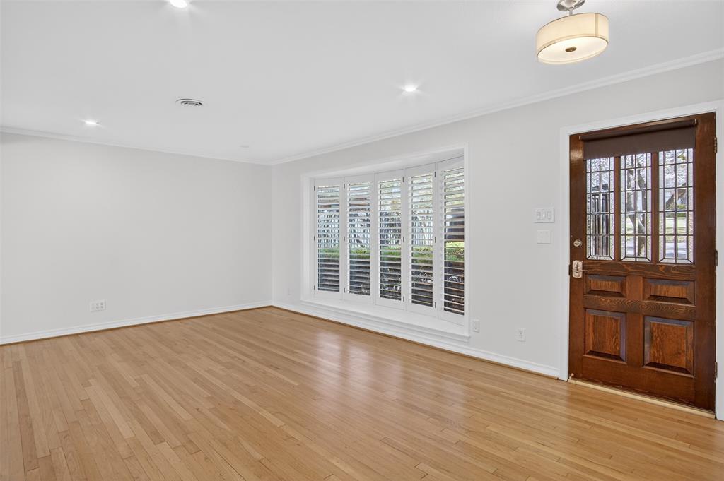 Lake Gardens Rev - Residential