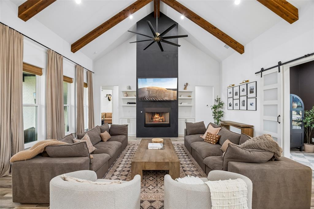 1032 Bluebonnet Ridge