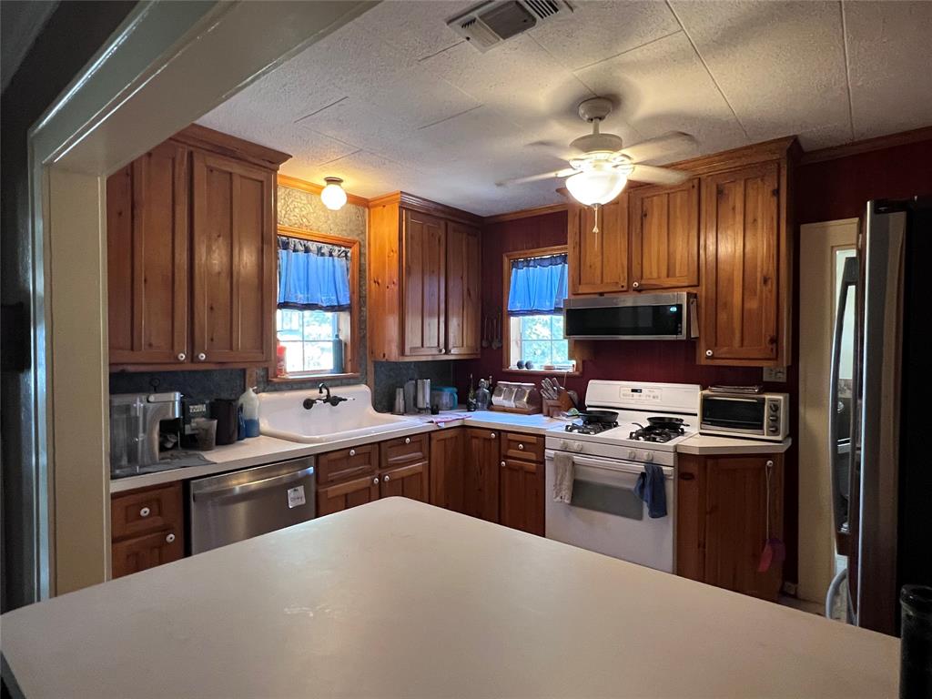 706 County Road 4599