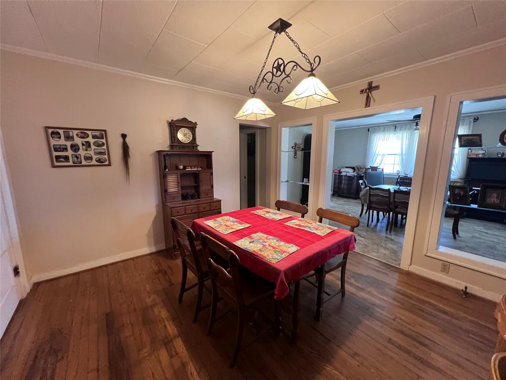 706 County Road 4599