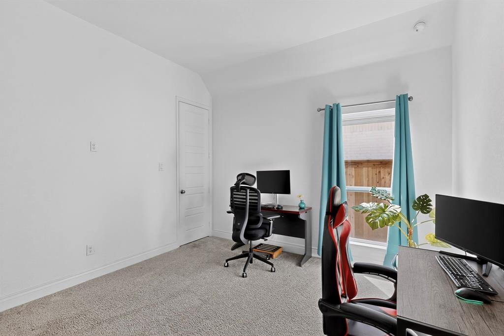 Lakewood at Brookhollow - Residential