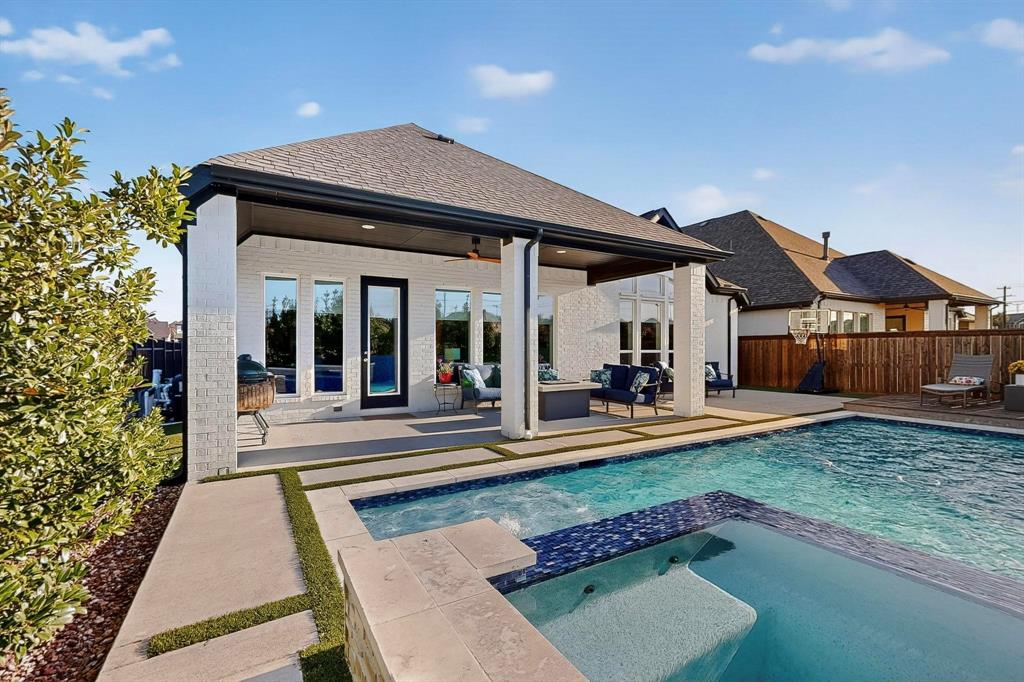 Lakewood at Brookhollow - Residential