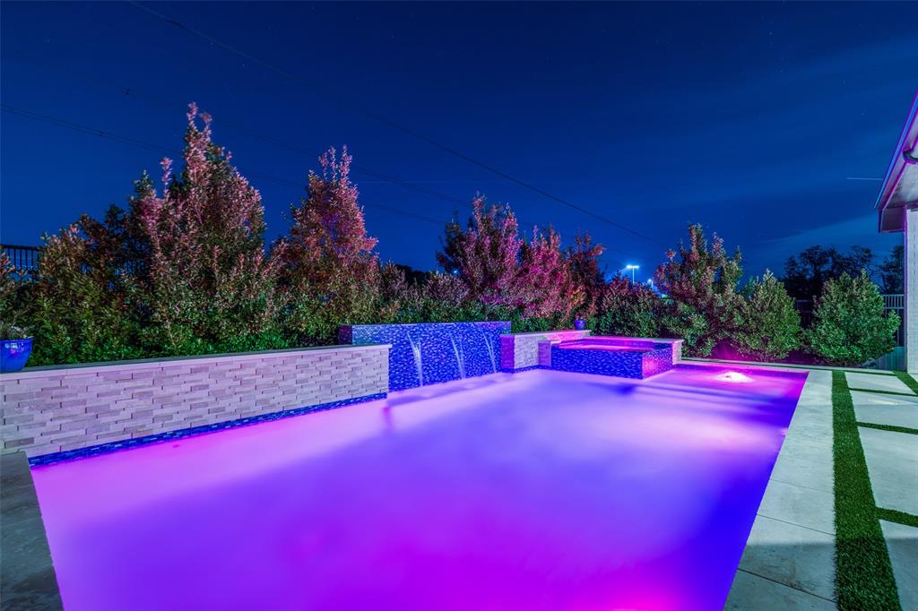 Lakewood at Brookhollow - Residential