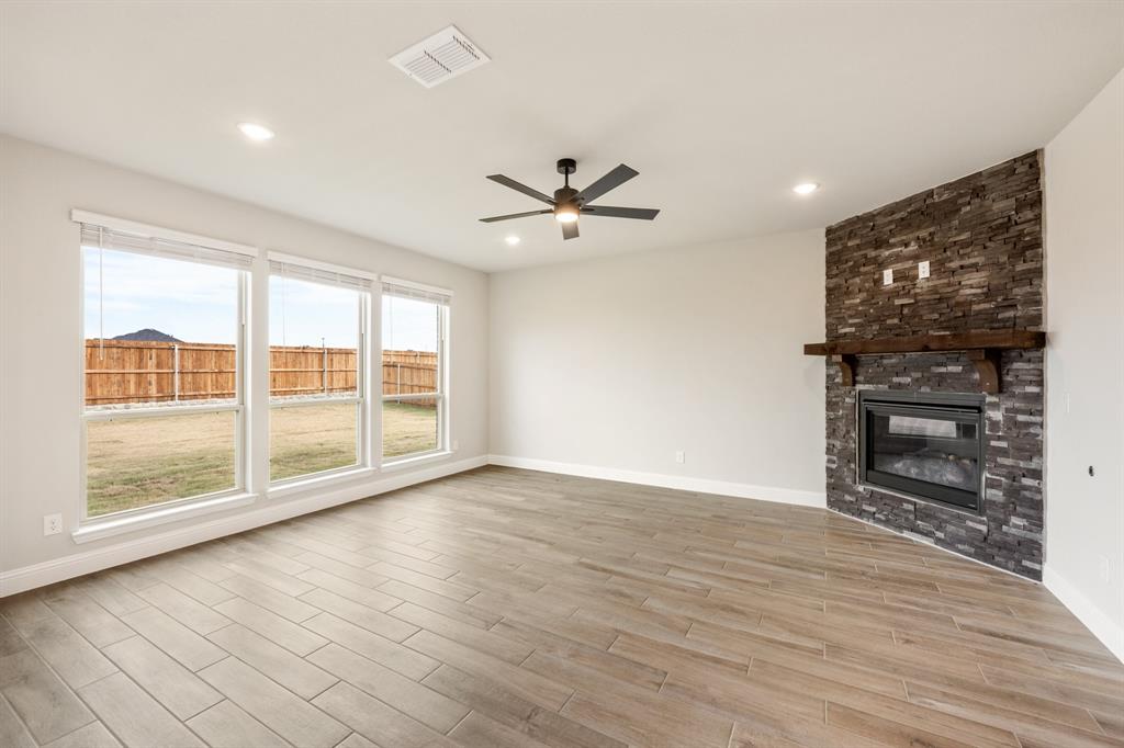 Sonoma Verde - Residential