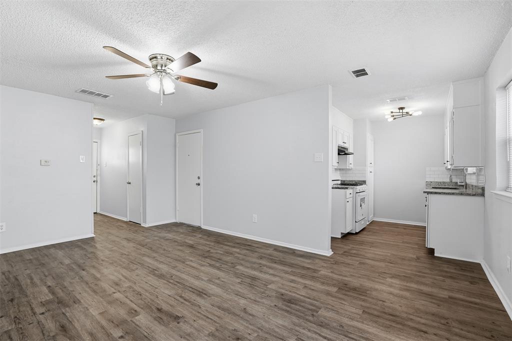 Chamberlain Arlington Heights 2nd - Residential