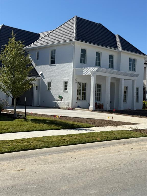 Montrachet - Residential