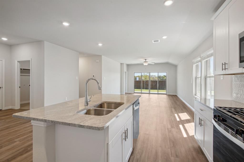 Simpson Crossing - Residential