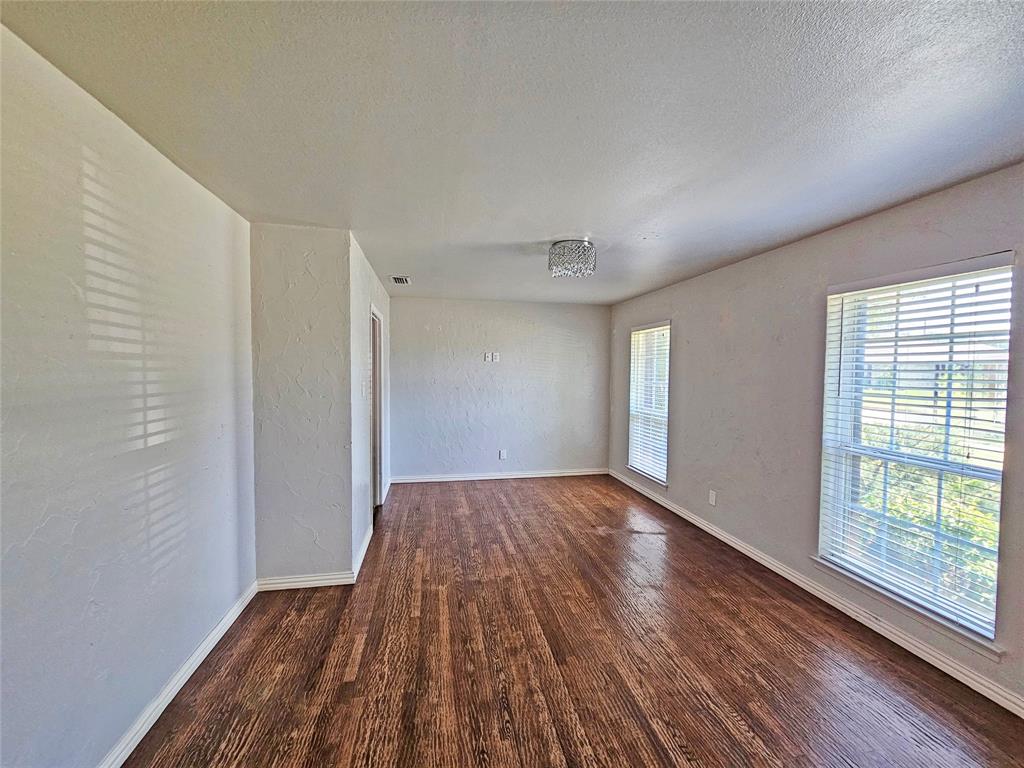 2117 Baltimore Drive