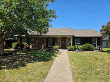2117 Baltimore Drive Richardson TX 75081