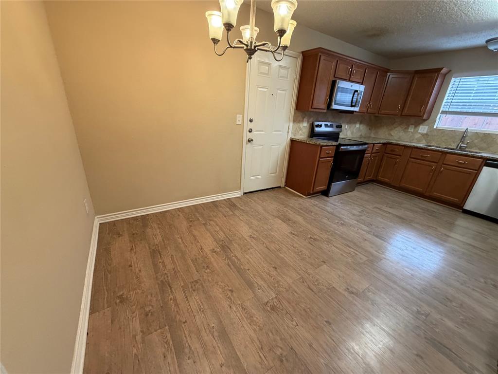 10900 Huntington Road