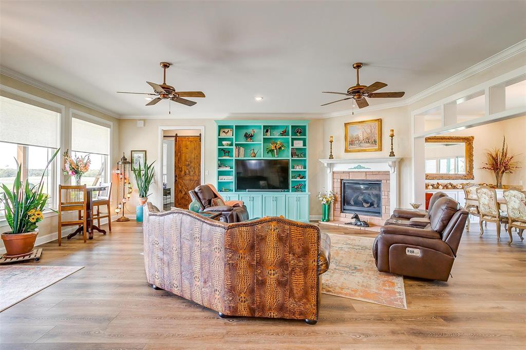 R REED F C BURT - Farm