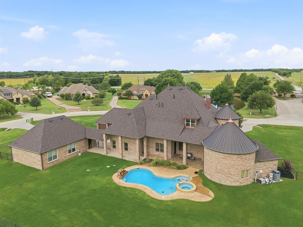 4411 Lake Breeze Drive