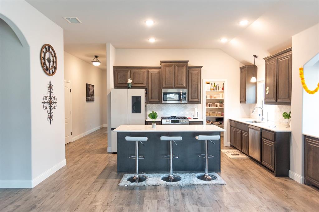 WEST CROSSING PH 8 - Residential Lease