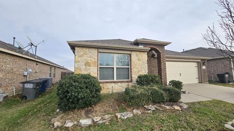 Photo of 2117 Shady Glen Trail, Princeton, TX 75407 (MLS # 21146583)