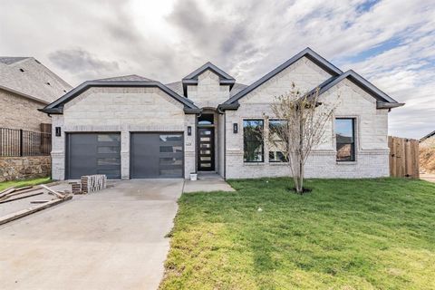 6428 ST. GEORGE Court North Richland Hills TX 76180