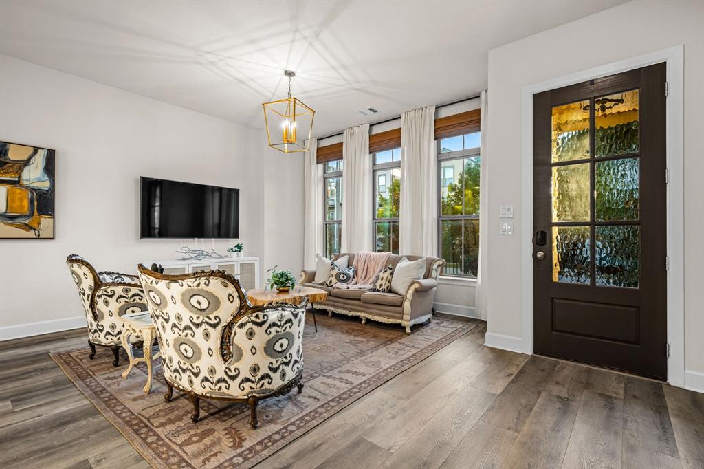 5325 Autumnbrook Court