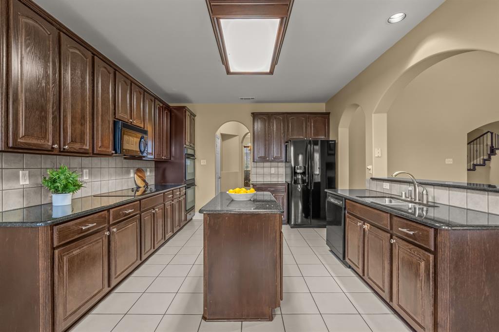 3054 Oakwood Drive