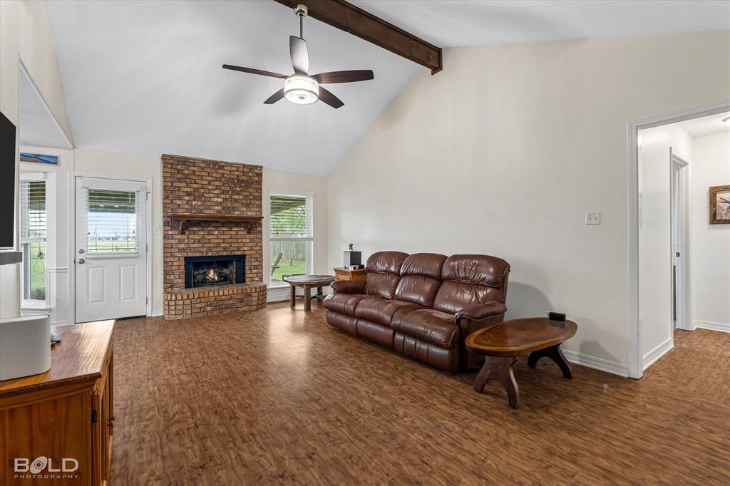 Bossier City, Louisiana 71111, United States, 3 Bedrooms Bedrooms, ,2 BathroomsBathrooms,Residential,Contingent,105637