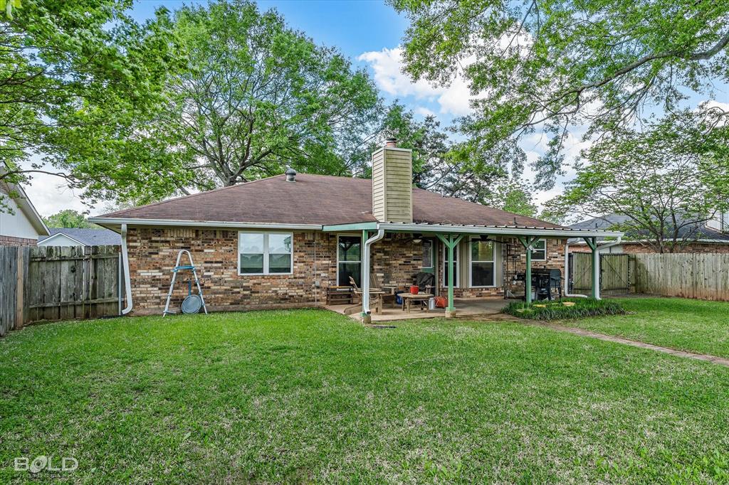 Bossier City, Louisiana 71111, United States, 3 Bedrooms Bedrooms, ,2 BathroomsBathrooms,Residential,Contingent,105637