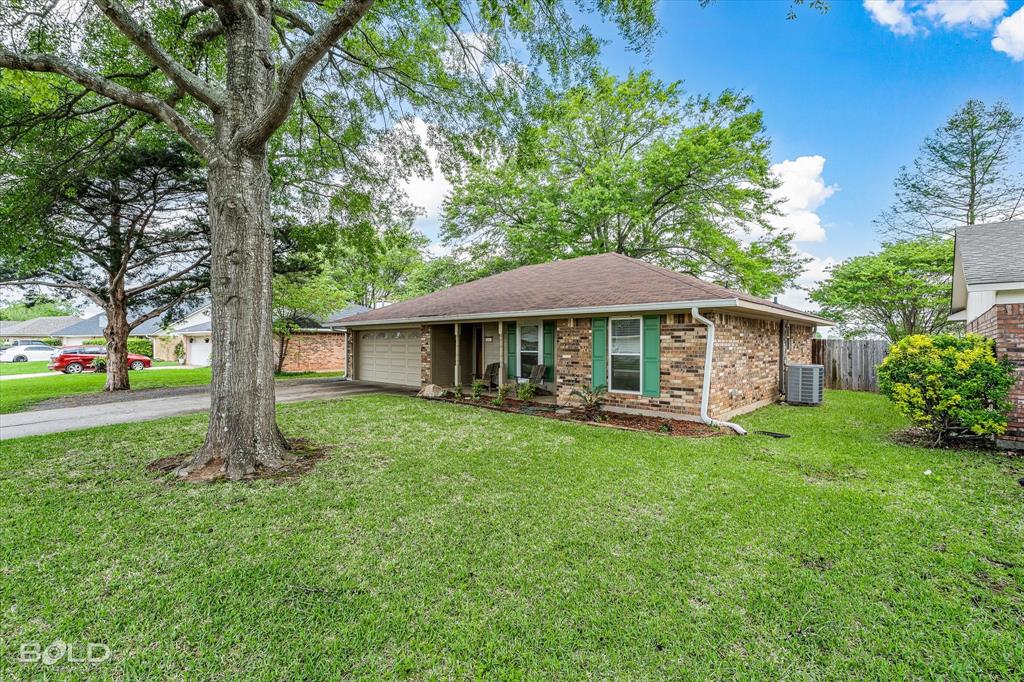 Bossier City, Louisiana 71111, United States, 3 Bedrooms Bedrooms, ,2 BathroomsBathrooms,Residential,Contingent,105637