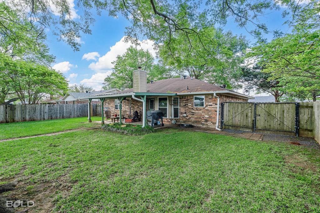 Bossier City, Louisiana 71111, United States, 3 Bedrooms Bedrooms, ,2 BathroomsBathrooms,Residential,Contingent,105637