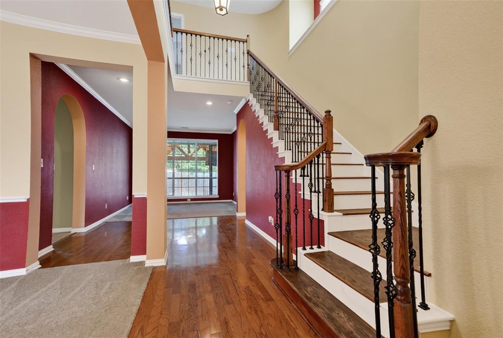 6421 Fieldcrest Lane