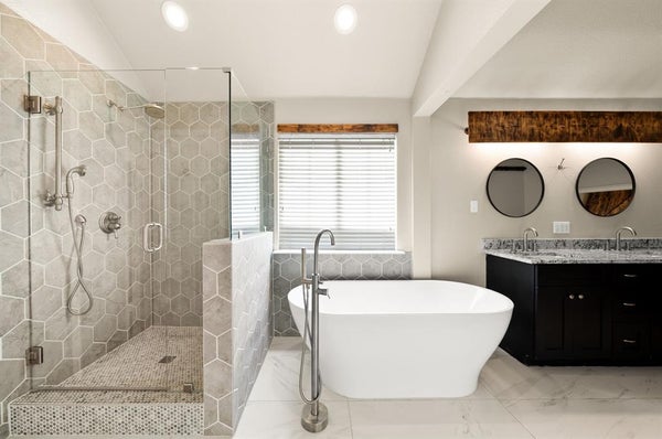 242 COX DR, FATE, TX 75087 - Image a7e26e17f2a78ca11e6fcdf0e95f5237/3236053227