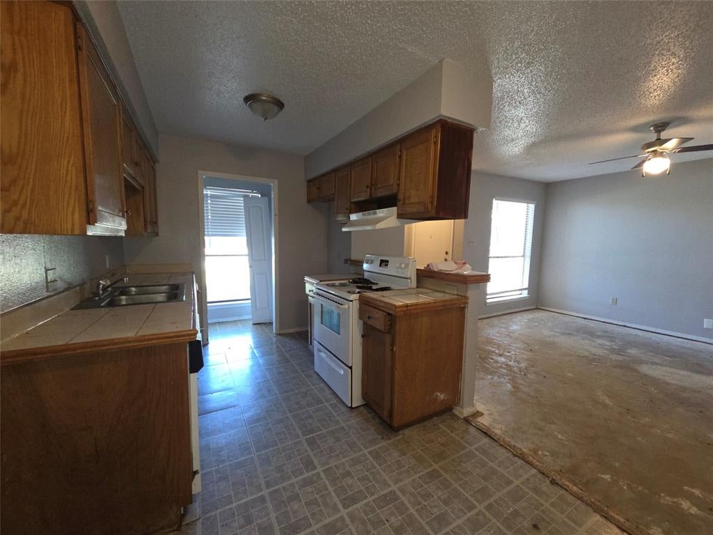 2400 Monte Carlo Drive A