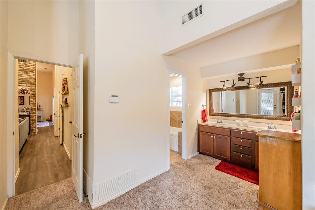 Meadowbrook Hills Chimney Wood - Residential