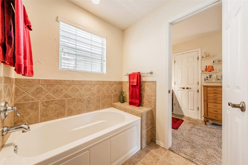 Meadowbrook Hills Chimney Wood - Residential