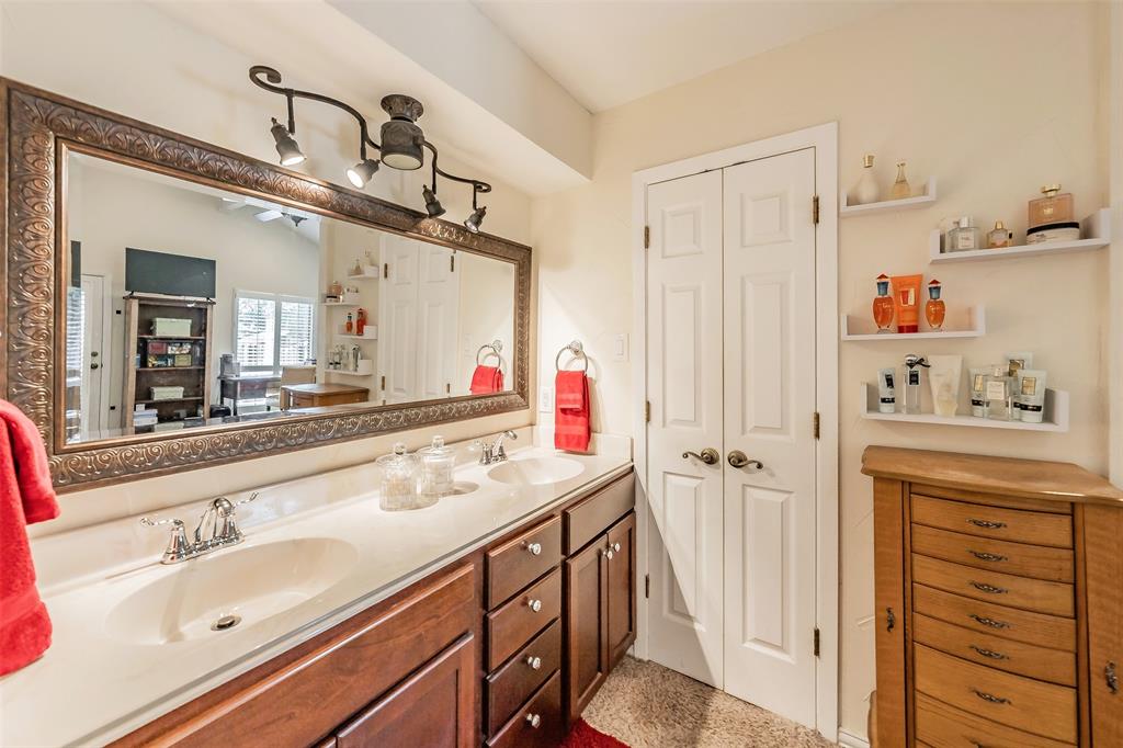 Meadowbrook Hills Chimney Wood - Residential