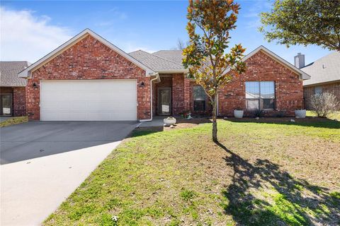 407 Silver Mine Drive, Justin, TX 76247 - #: 20542780