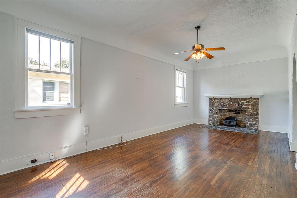 Mistletoe Heights Add - Residential Lease