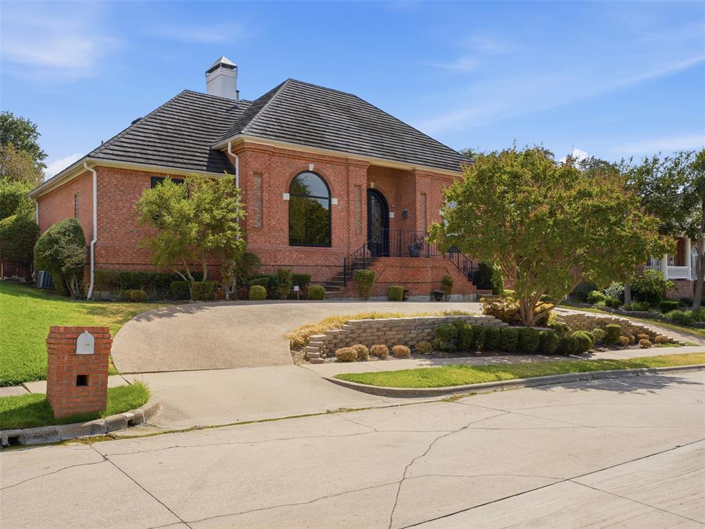 1700 Dowling Drive