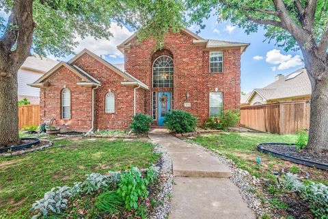Property photo of 5632 Westwood Lane, The Colony, TX 75056