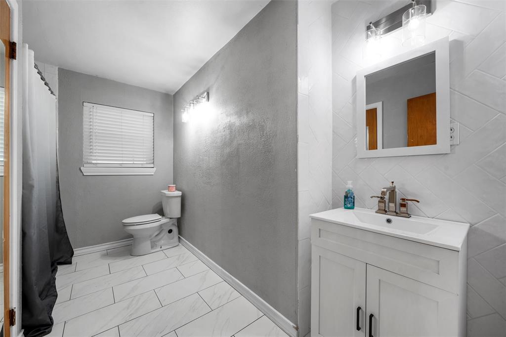 Ocampo C - Residential