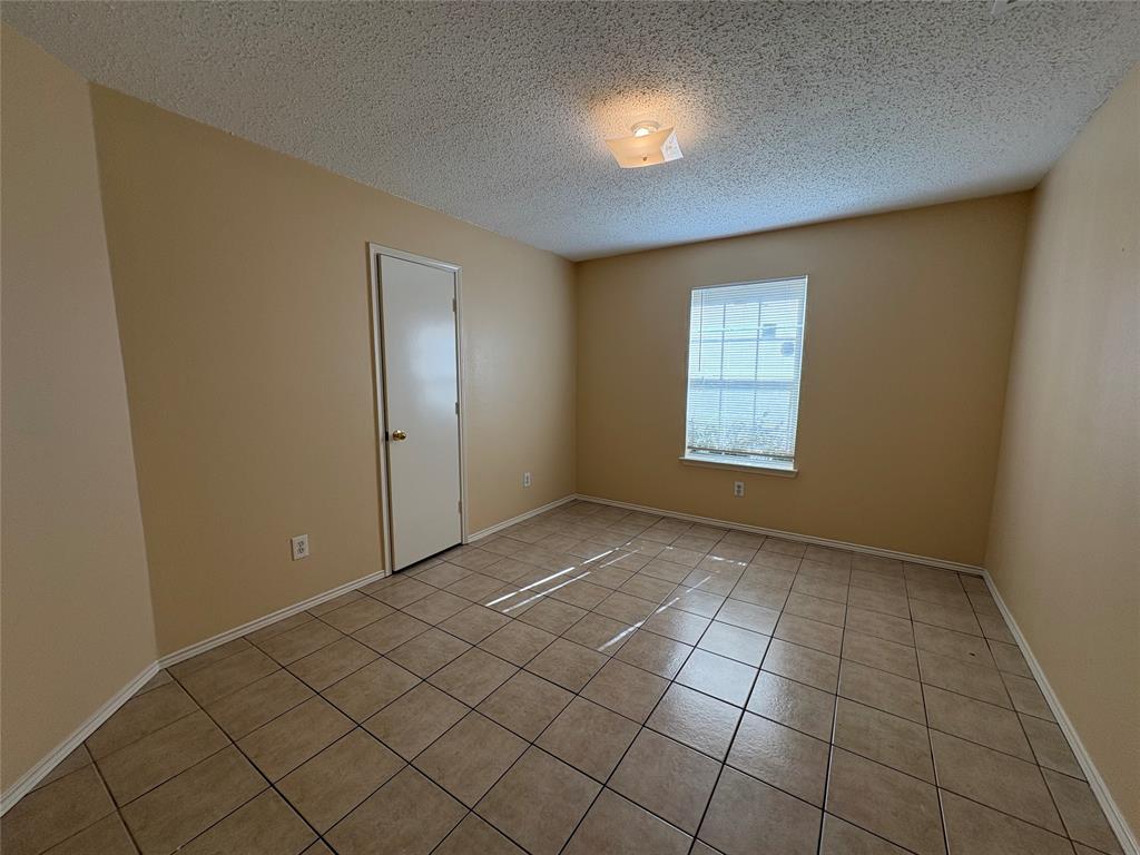 J A DEWBERRY RESUB - Residential Lease