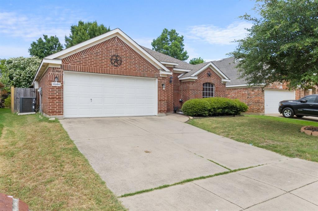 4844 Summer Oaks Lane