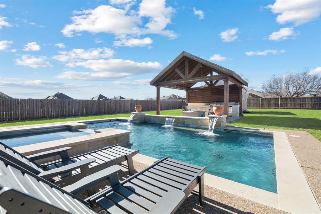 Mayfair South - Residential