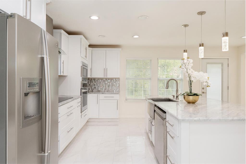 215 Countryside Drive