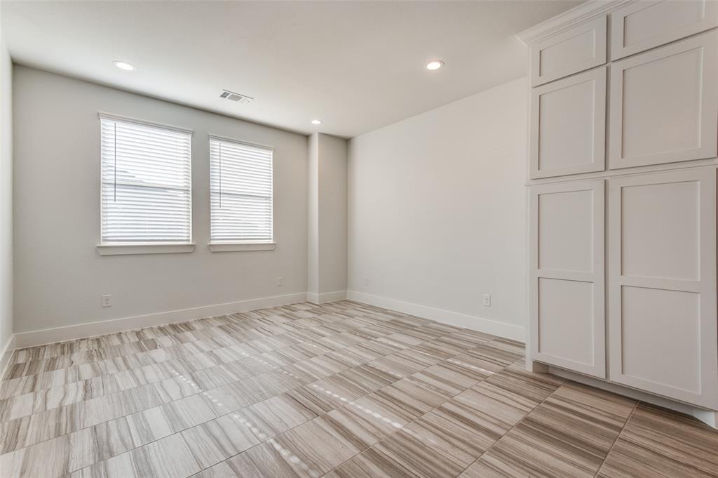 Fort Worth, Texas 76179, United States, 3 Bedrooms Bedrooms, ,4 BathroomsBathrooms,Residential,Active,201374