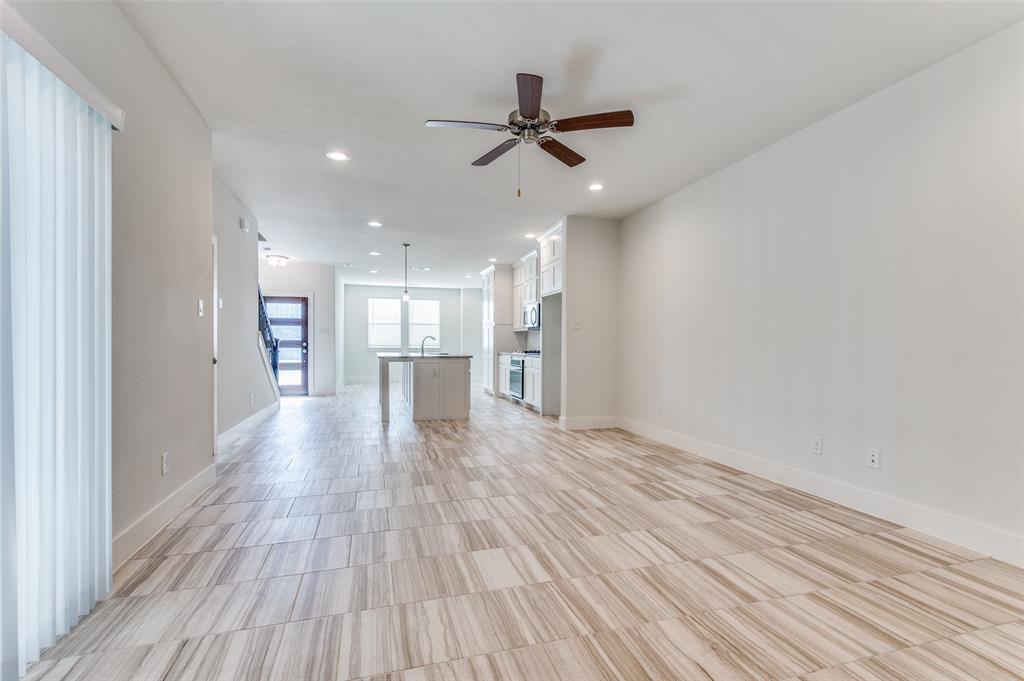 Fort Worth, Texas 76179, United States, 3 Bedrooms Bedrooms, ,4 BathroomsBathrooms,Residential,Active,201374