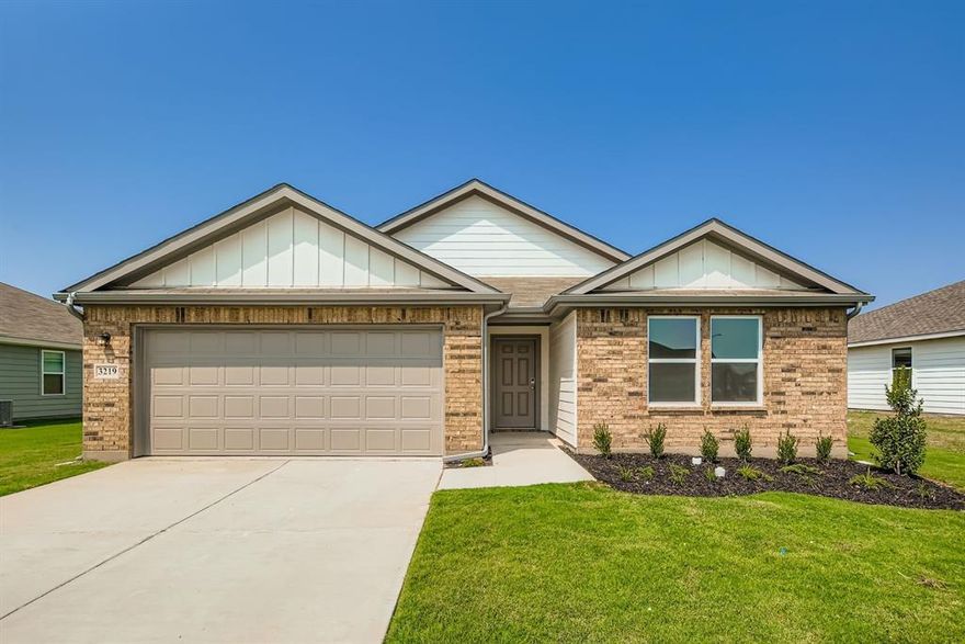 MOVE IN READY! The charming Winslow at Middlefield Village welcomes you with a beautiful open-concept layout that's perfect for relaxing and entertaining. As you enter the home, you’ll be impressed by a long foyer and two generous secondary bedrooms—each with a walk-in closet—sharing a full hall bath. Beyond the foyer, you’ll find a wide-open great room, gracious dining area and well-appointed kitchen with walk-in pantry. You'll also appreciate a functional laundry room off the garage. Nestled in the back of the home, the elegant primary suite features a roomy walk-in closet and private ensuite bath with dual sinks and walk-in shower. Conveniently situated near I-20 and I-45, Middlefield Village is an easy drive from downtown Dallas, along with regional employment & entertainment hubs. Prime location near shopping, dining and an abundance of outdoor recreational opportunities!