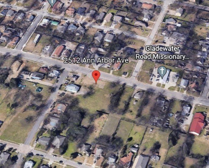 2512 E Ann Arbor Avenue