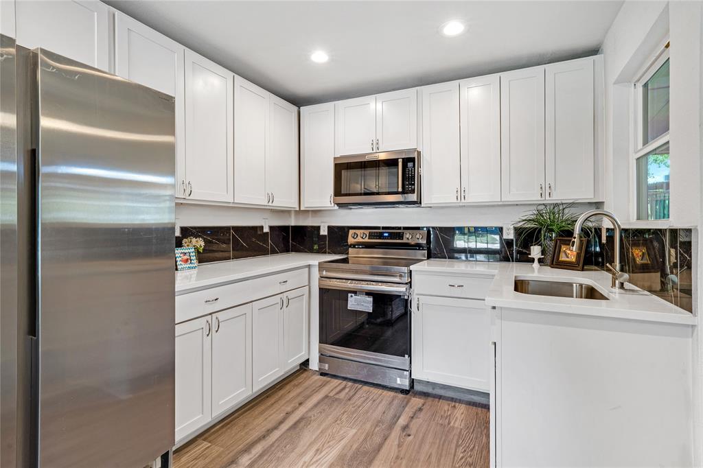 Arlington Manor - Residential