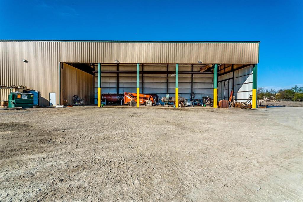 Mineral Wells Ind Pa - Commercial Sale