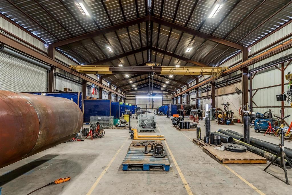 Mineral Wells Ind Pa - Commercial Sale